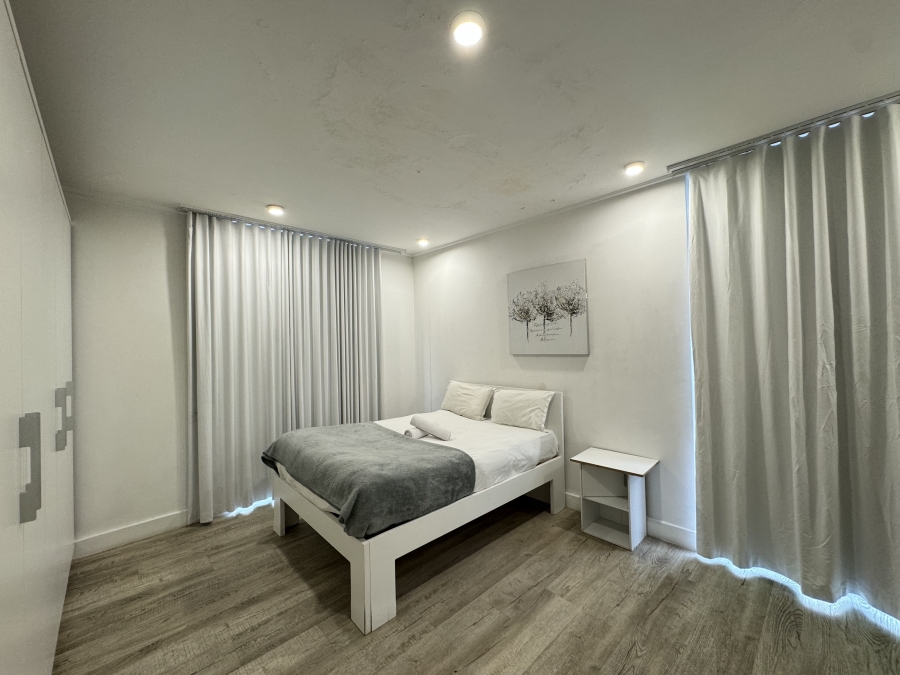2 Bedroom Property for Sale in Woodstock Western Cape